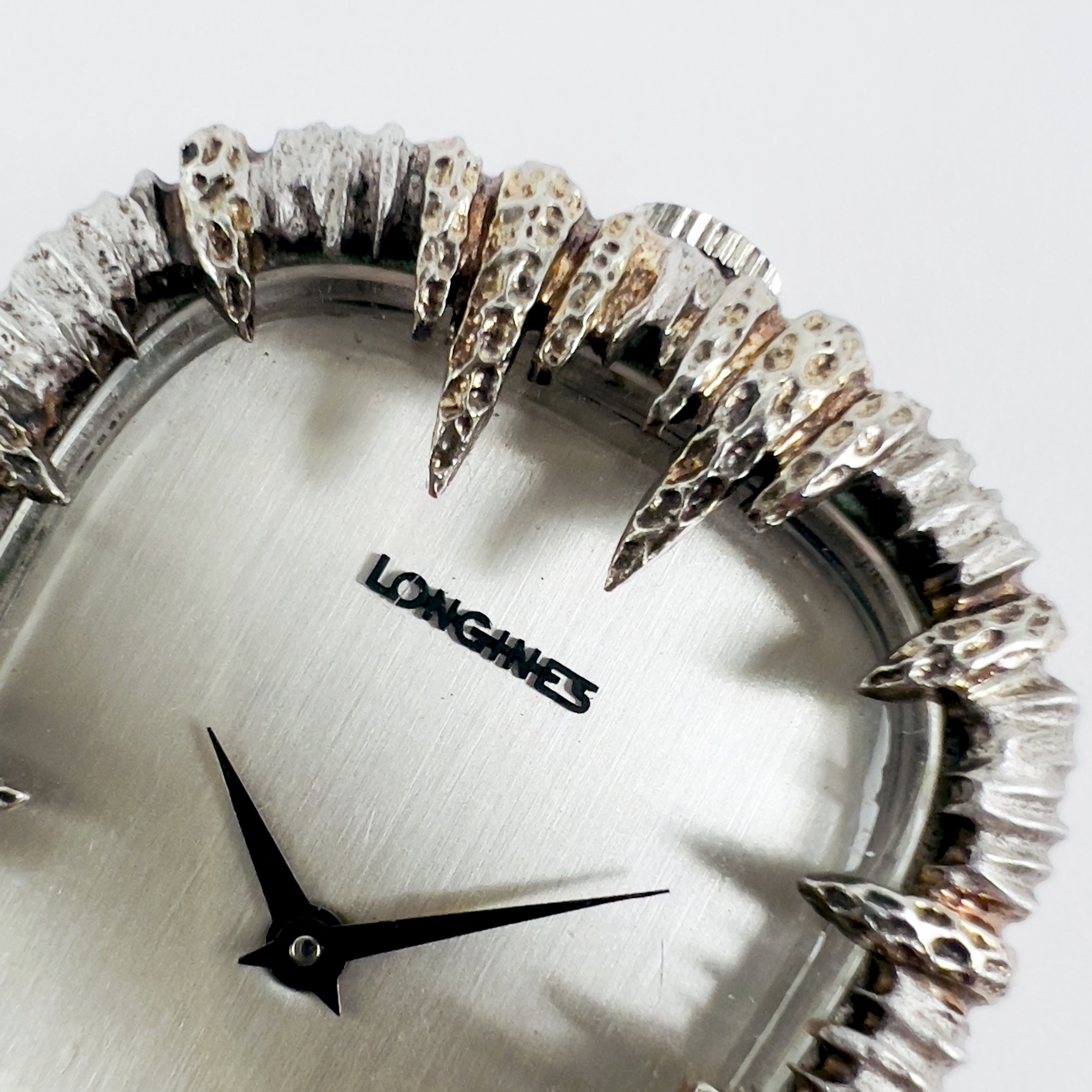 PENDENTIF LONGINES STERLING SILVER "BRUTALISTE" CA. 1970 – Image 4