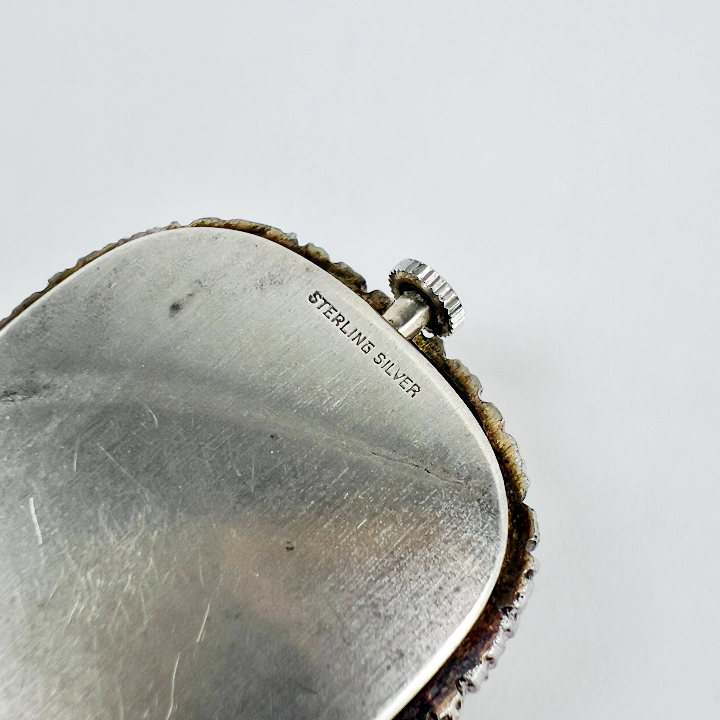 PENDENTIF LONGINES STERLING SILVER "BRUTALISTE" CA. 1970 – Image 8