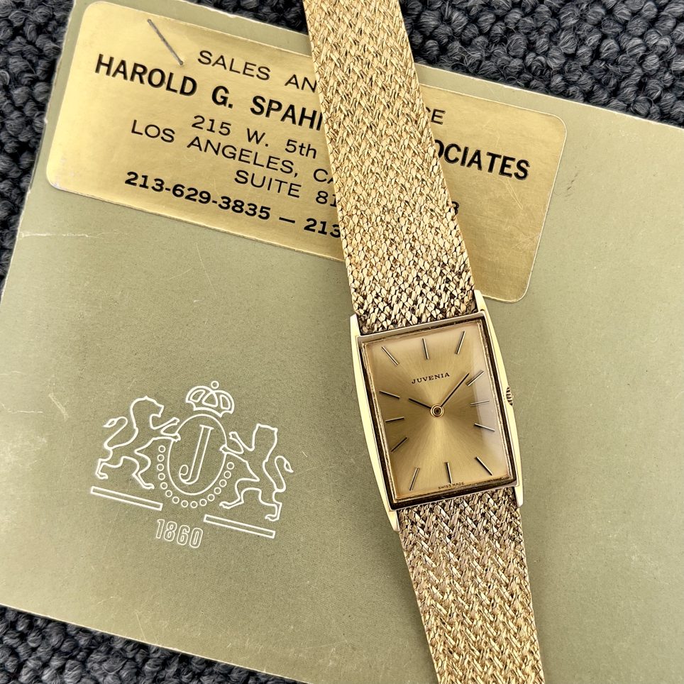 Montre Juvenia Tank cira 1970