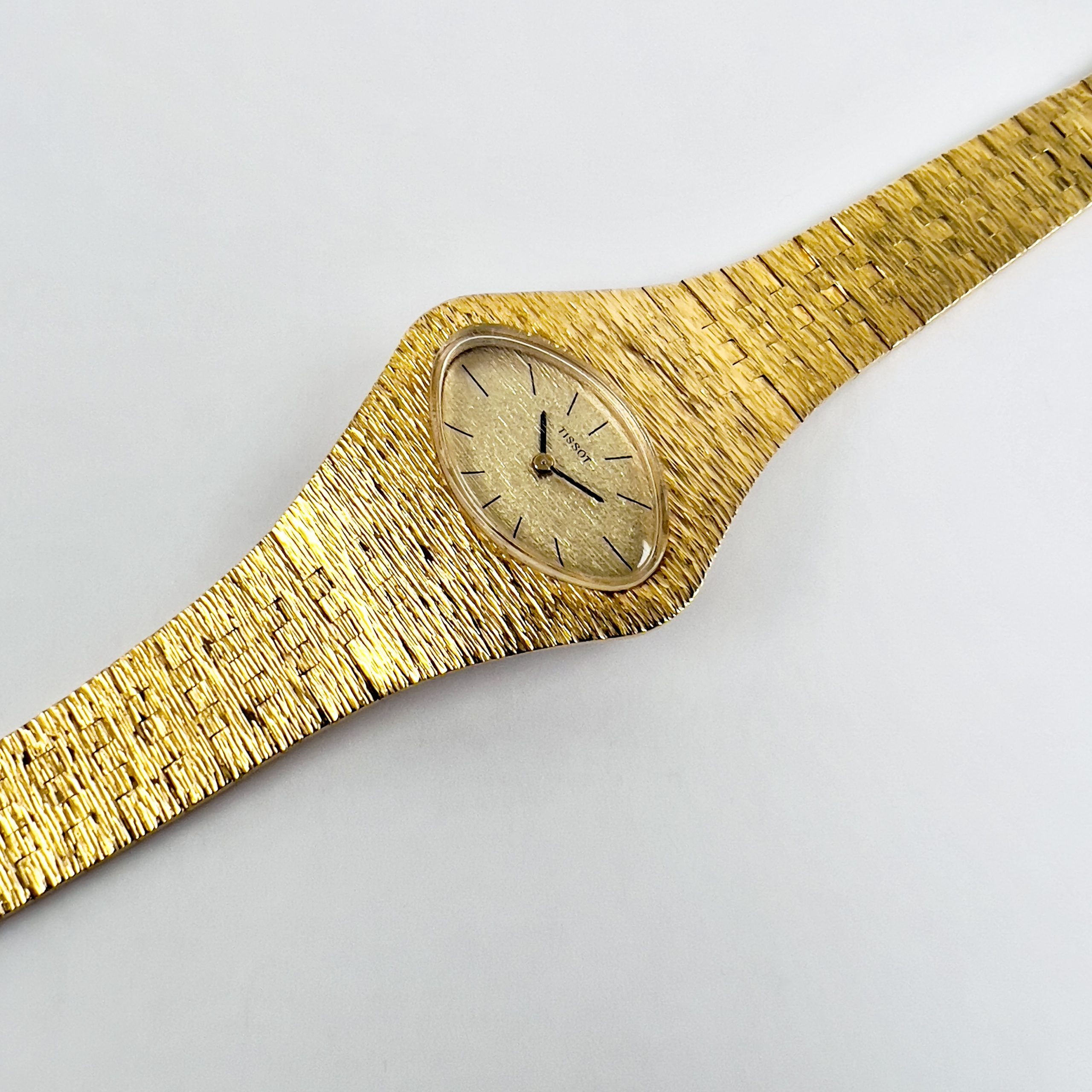MONTRE TISSOT "GOLD BARK" CA. 1970 – Image 4